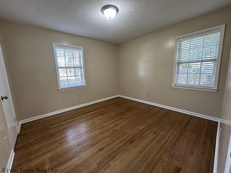3201 Longacre Cv — Photo 9