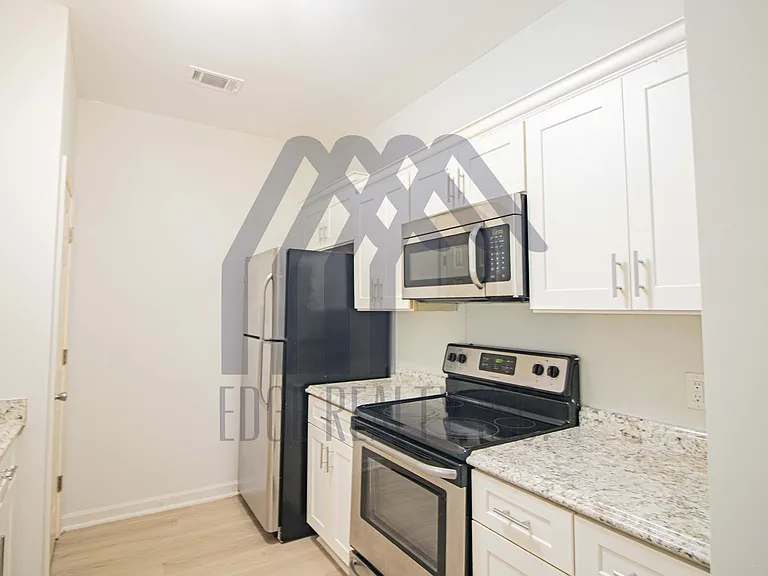 400 Tibet Ave — Photo 5