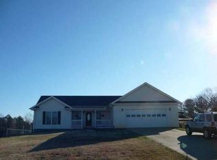 109 Terrace Meadows Dr, Seneca, SC 29672