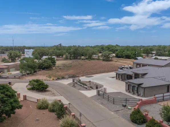 0 Los Pinos Rd, Bosque Farms, NM 87068