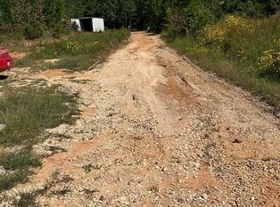 1821 Voss Ln, Huntingdon, TN 38344