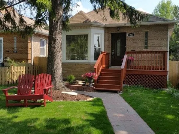 5822 W Catalpa Ave, Chicago, IL 60630