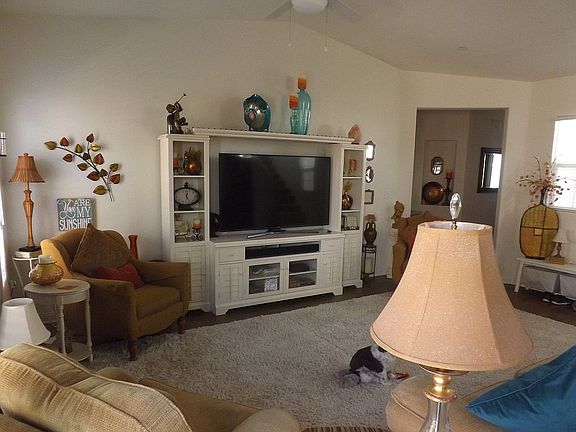 5th image of 1453 W Heritage Way