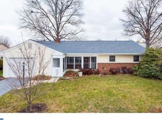 2835 Saint Albans Dr, Sinking Spring, PA 19608