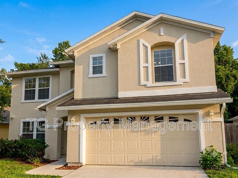 1st image of 653 Mackenzie Cir