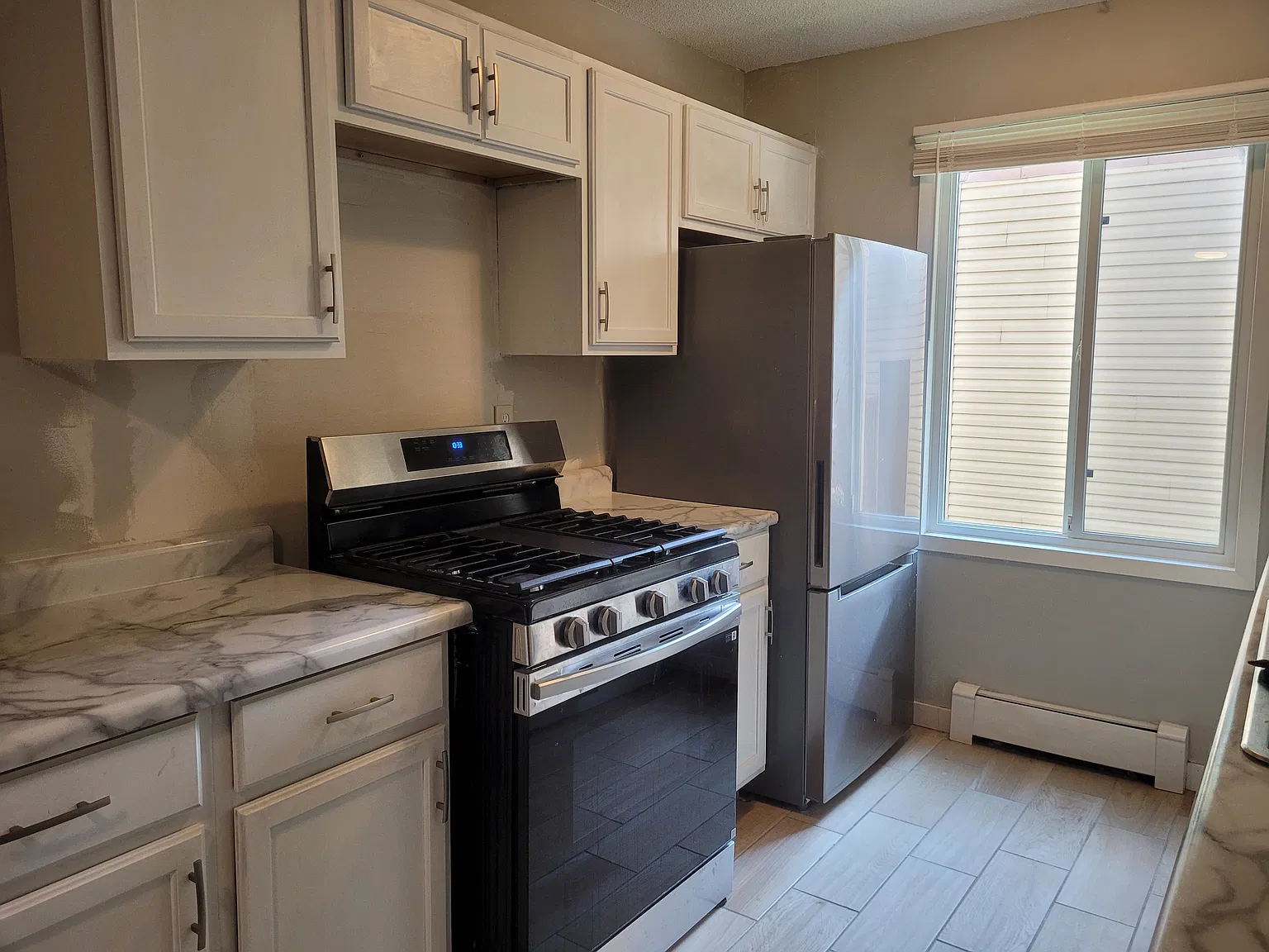 10840 Rockford Rd — Photo 3