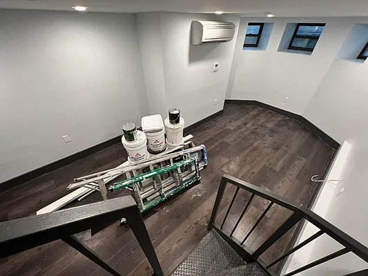 Rented by Delmark Realty LLC | media 57