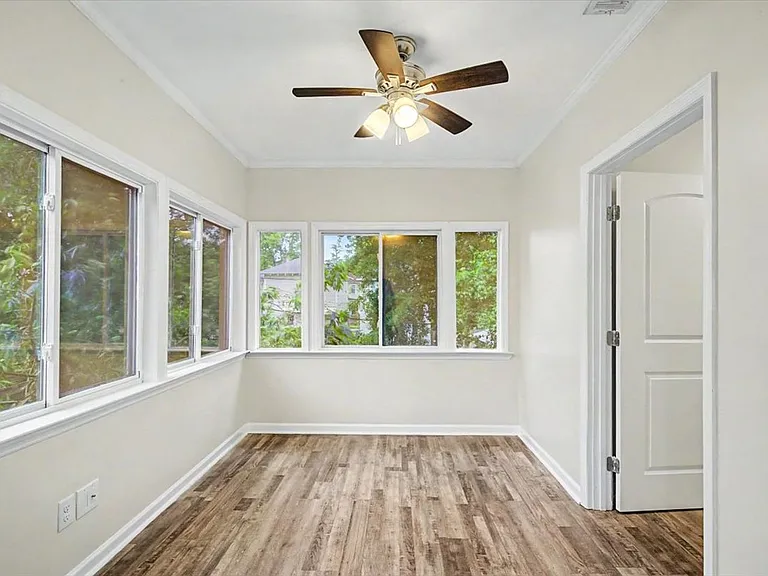 1207 E Anderson St #B — Photo 17
