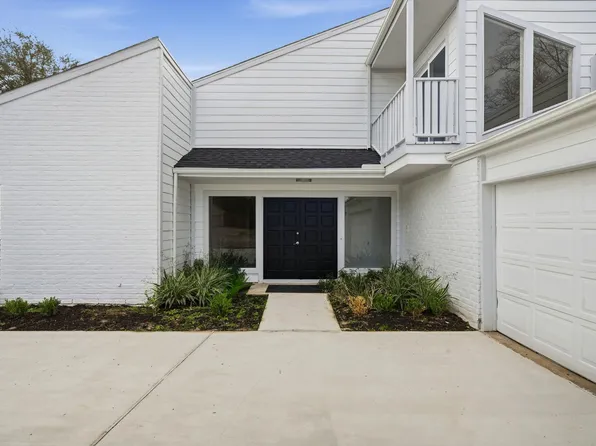 13811 Menasco Ct, Houston, TX 77077