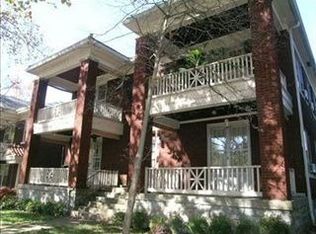 217 Sycamore Rd APT 202, Lexington, KY 40502