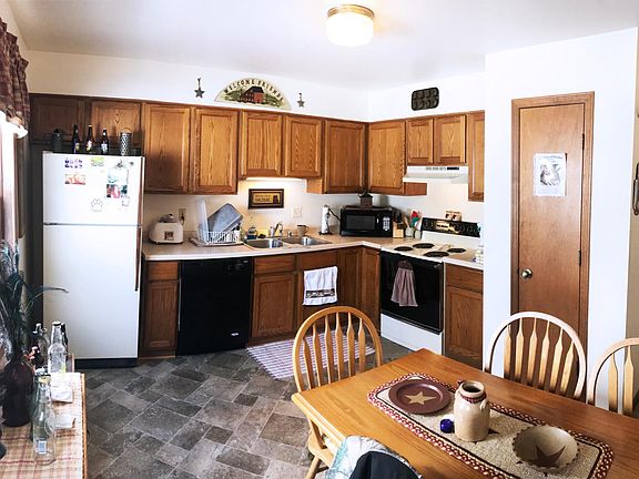 3rd image of 1201 Windwood Ln