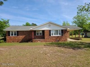 1400 Old Fayetteville Rd, Garland, NC 28441