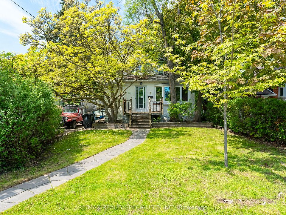 1st image of 4 Elton Cres