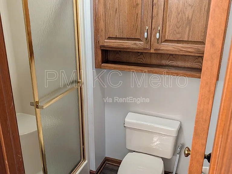 3905 SW 14th St — Photo 19