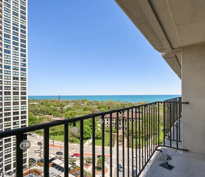 Balcony off bedroom