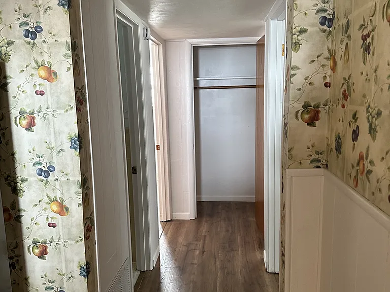 1905 Rosemond Ave — Photo 10