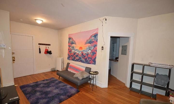 1st image of 66C Egmont St #5