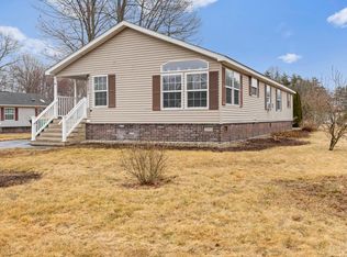 38 Sagebrush Dr, Rochester, NH 03867