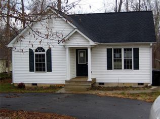 2864 Maple Ave, Burlington, NC 27215