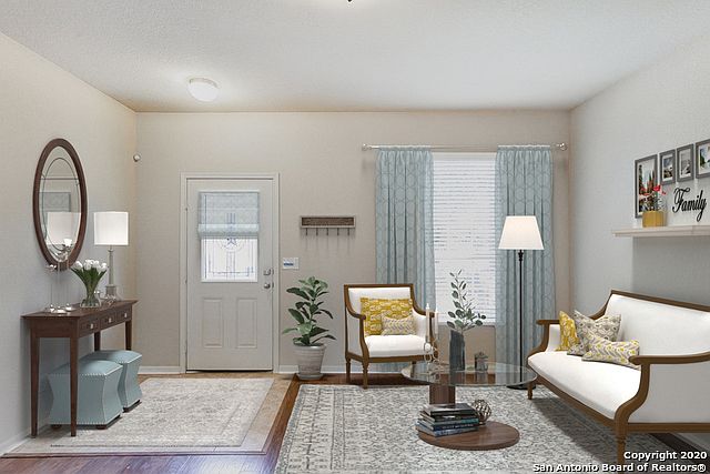 1st image of 10415 Royal Est