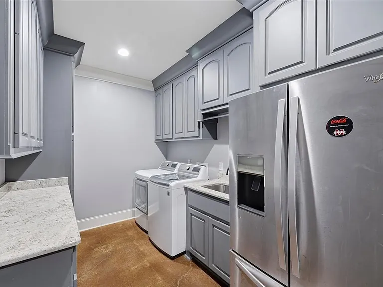 4072 Highway 471 — Photo 20
