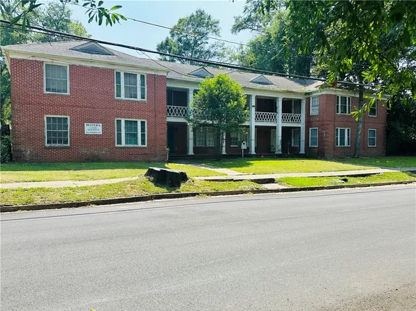 204 S School St, Tuskegee, AL 36083