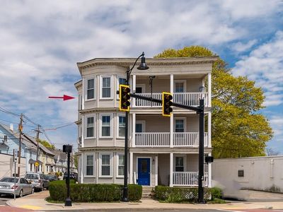 401 Cabot St APT 5, Beverly, MA, 01915