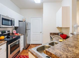 924 Trafford Ln, Savannah, GA 31410