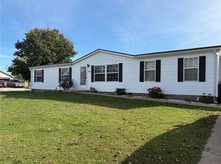 2573 Tulley Ln, Springdale, AR 72764