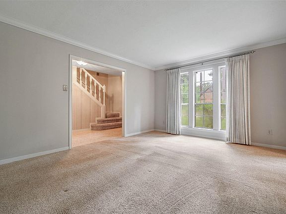4th image of 3306 Fawn Creek Dr