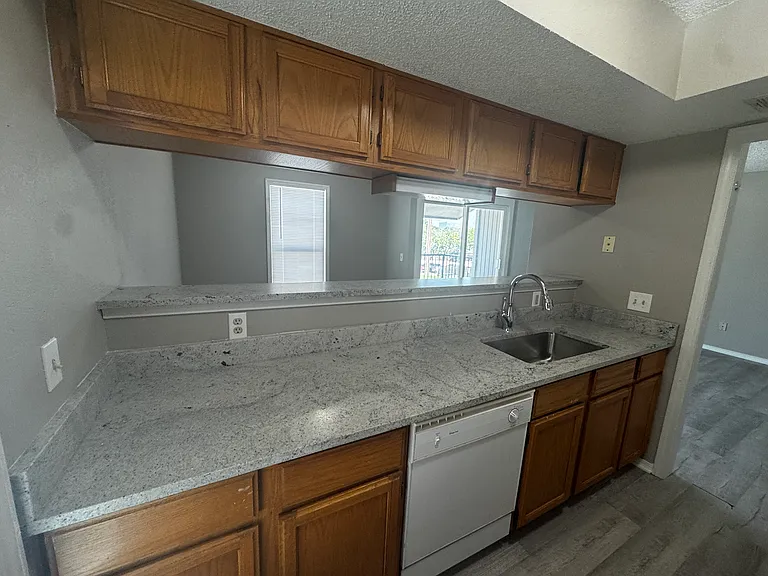 5117 S Delaware Pl #B — Photo 15