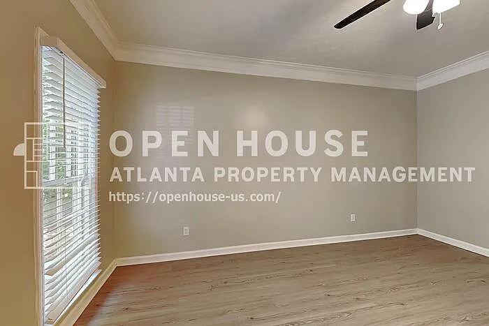 4 bed, 2.5 bath, 2634 sqft, $3,150 — Photo 4