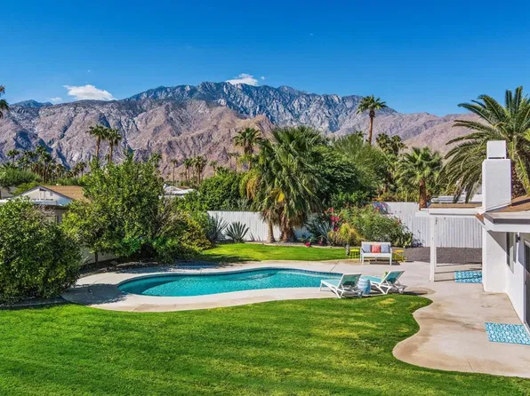 1391 E Francis Dr, Palm Springs, CA 92262