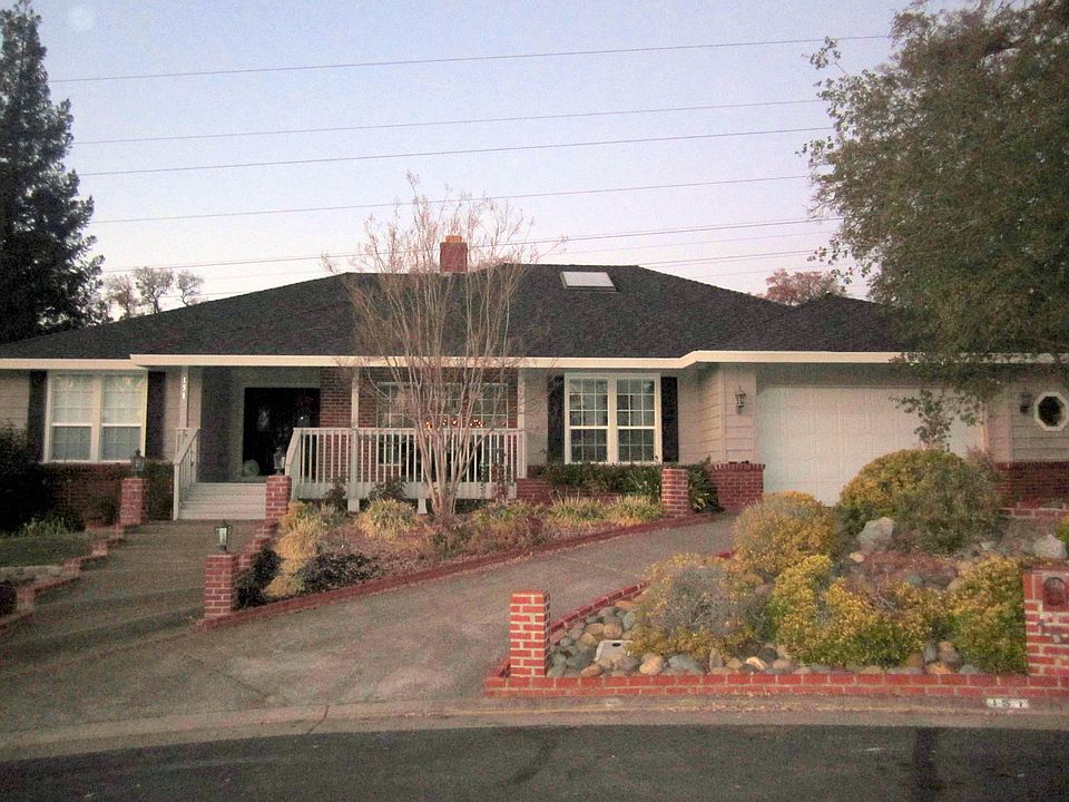 1st image of 151 Shelley Ct