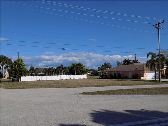 5th image of 5203 Agualinda Blvd