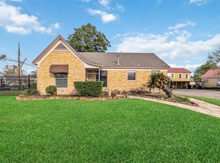 5012 Irvington Blvd, Houston, TX 77009