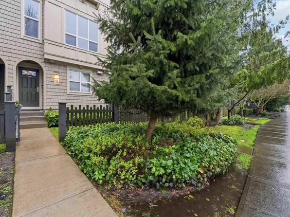 7938 209th St #32, Langley, BC V2Y 0K1