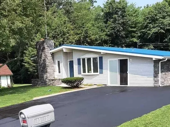 1315 Hillside Dr, Sunbury, PA 17801