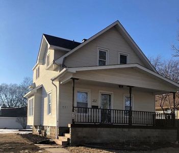 257 S Alma Ave, Kankakee, IL, 60901