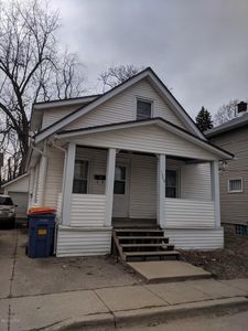 1329 McReynolds Ave NW, Grand Rapids, MI, 49504