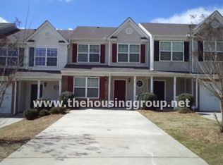 610 Parkway Rd, Union City, GA 30291