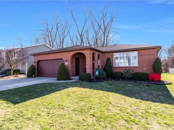 157 Hillpine Rd, Cheektowaga, NY 14227