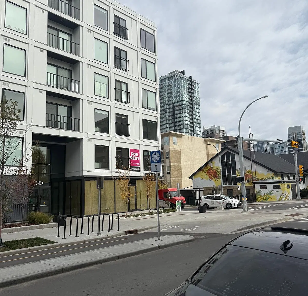 2 bed, 624 sqft, $1,850 — Photo 4