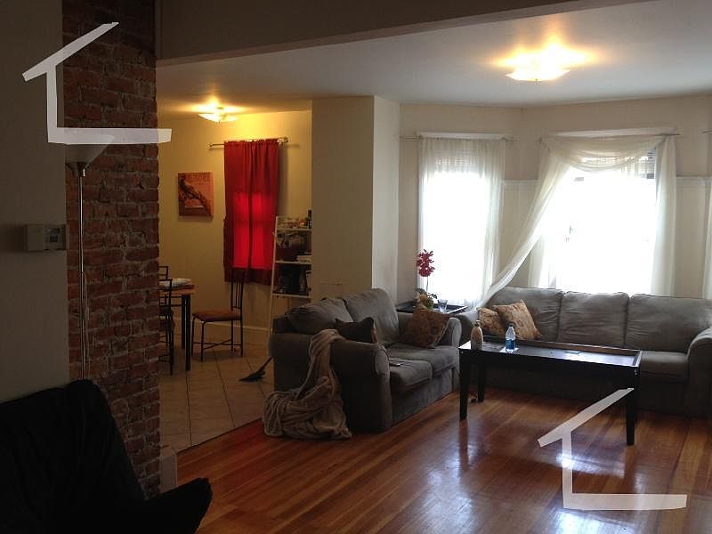 1st image of 505 Washington St #22
