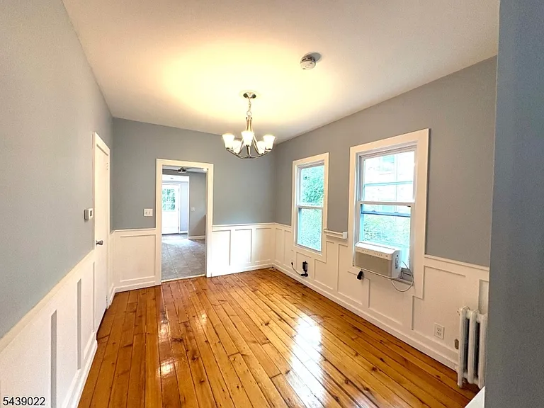 46 Maple St #1 — Photo 5