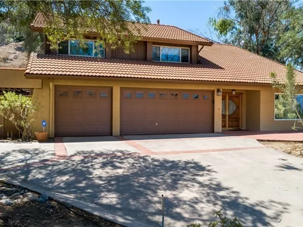 20605 Broadview Dr, Lake Mathews, CA 92570