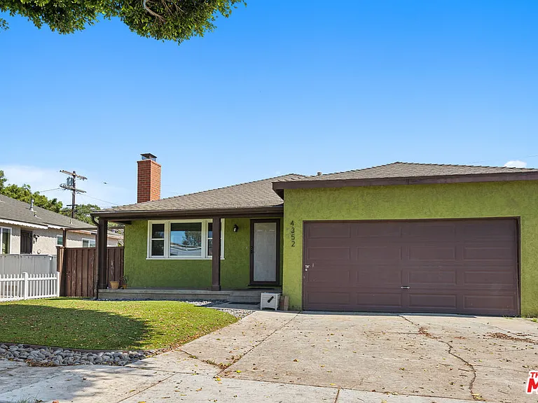 4352 Globe Ave — Photo 3