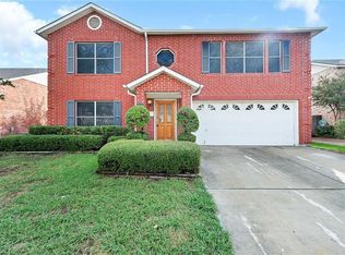 7214 Lighthouse Rd, Arlington, TX 76002