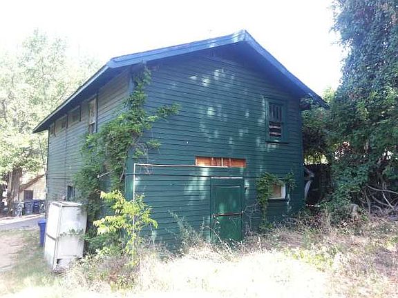 5th image of 661 Buckelew St
