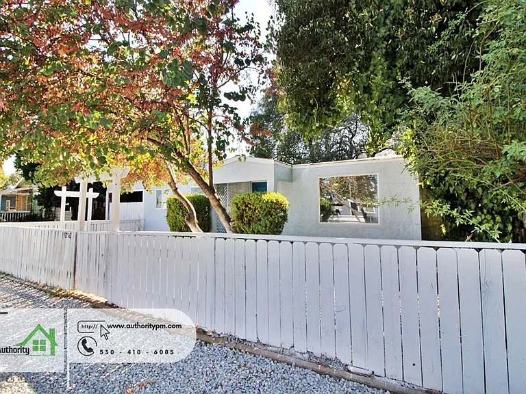 3210 Veda St — Photo 1